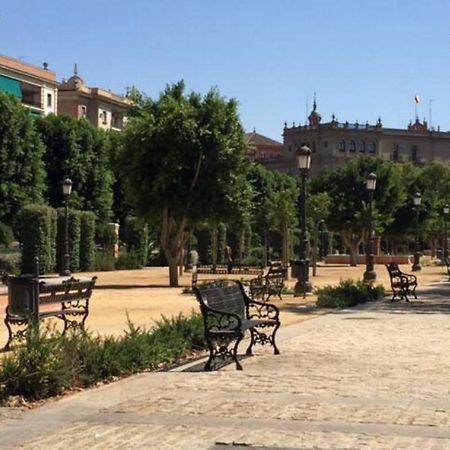 Apartamento A Estrenar Frente A La Plaza De Espana Sevilha Exterior foto