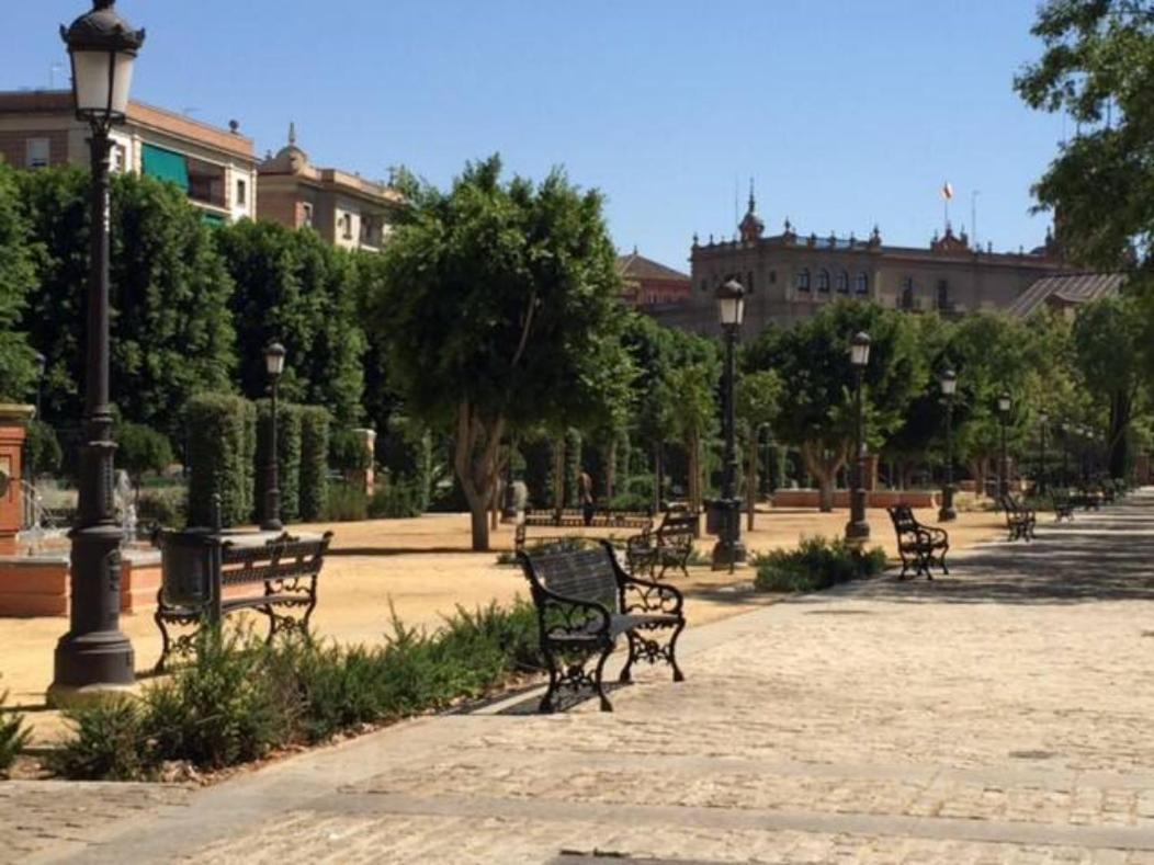 Apartamento A Estrenar Frente A La Plaza De Espana Sevilha Exterior foto